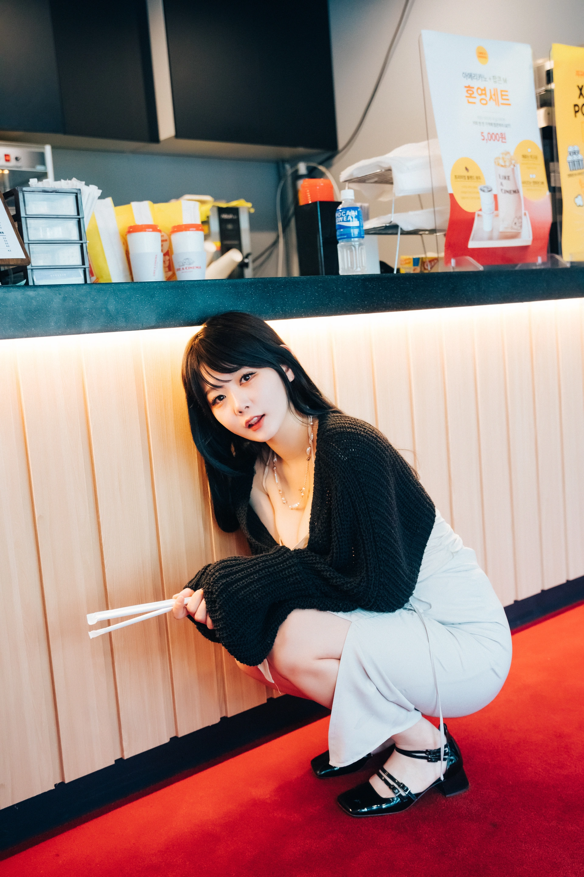 073.[Loozy] Zia (지아) -XXX in the theater S.Ver 1